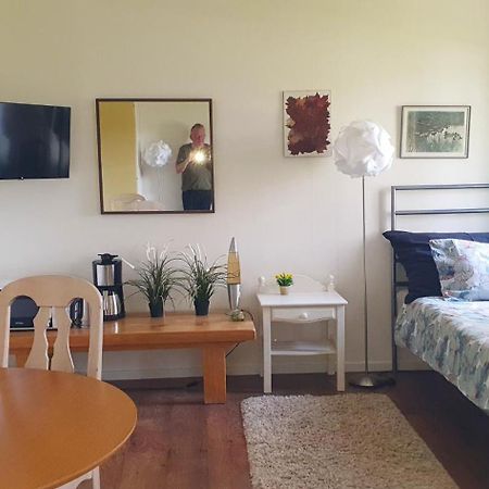 Ekhult Apartments - Ground Floor - Garden And Lake View Ulricehamn Dış mekan fotoğraf