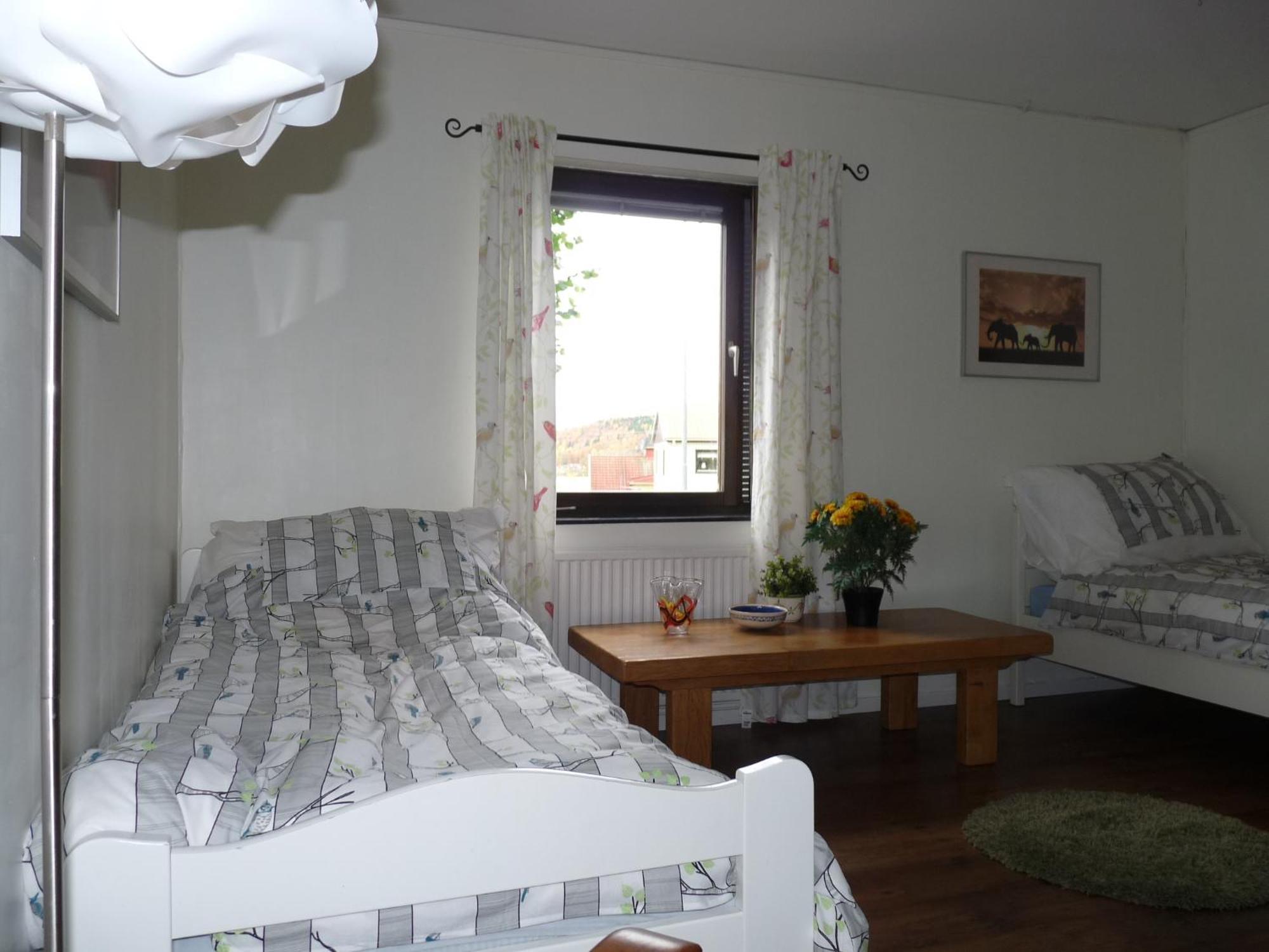 Ekhult Apartments - Ground Floor - Garden And Lake View Ulricehamn Oda fotoğraf